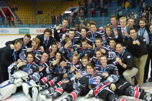 Chicago Steel and Daniel Vladar after capturing bronze at JCWC August 2015 (USHL/Chicago Steel photo)