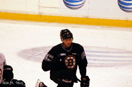 Joonas Kemppainen netted his 1st points in the NHL with the Bruins vs the Isles (Photo courtesy of Alison M. Foley)